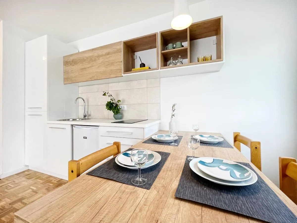 Apartments Valerian