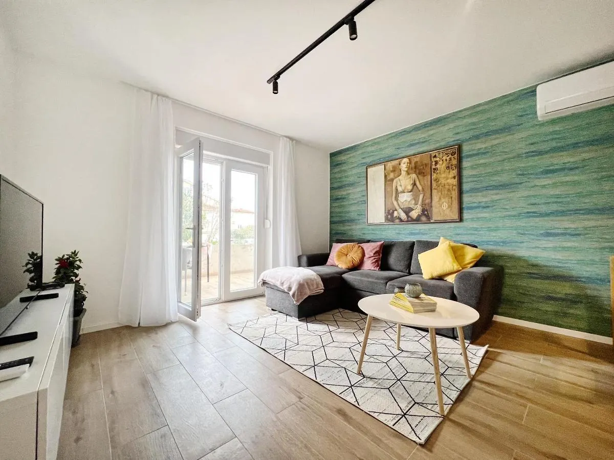 Apartments Valerian Novigrad