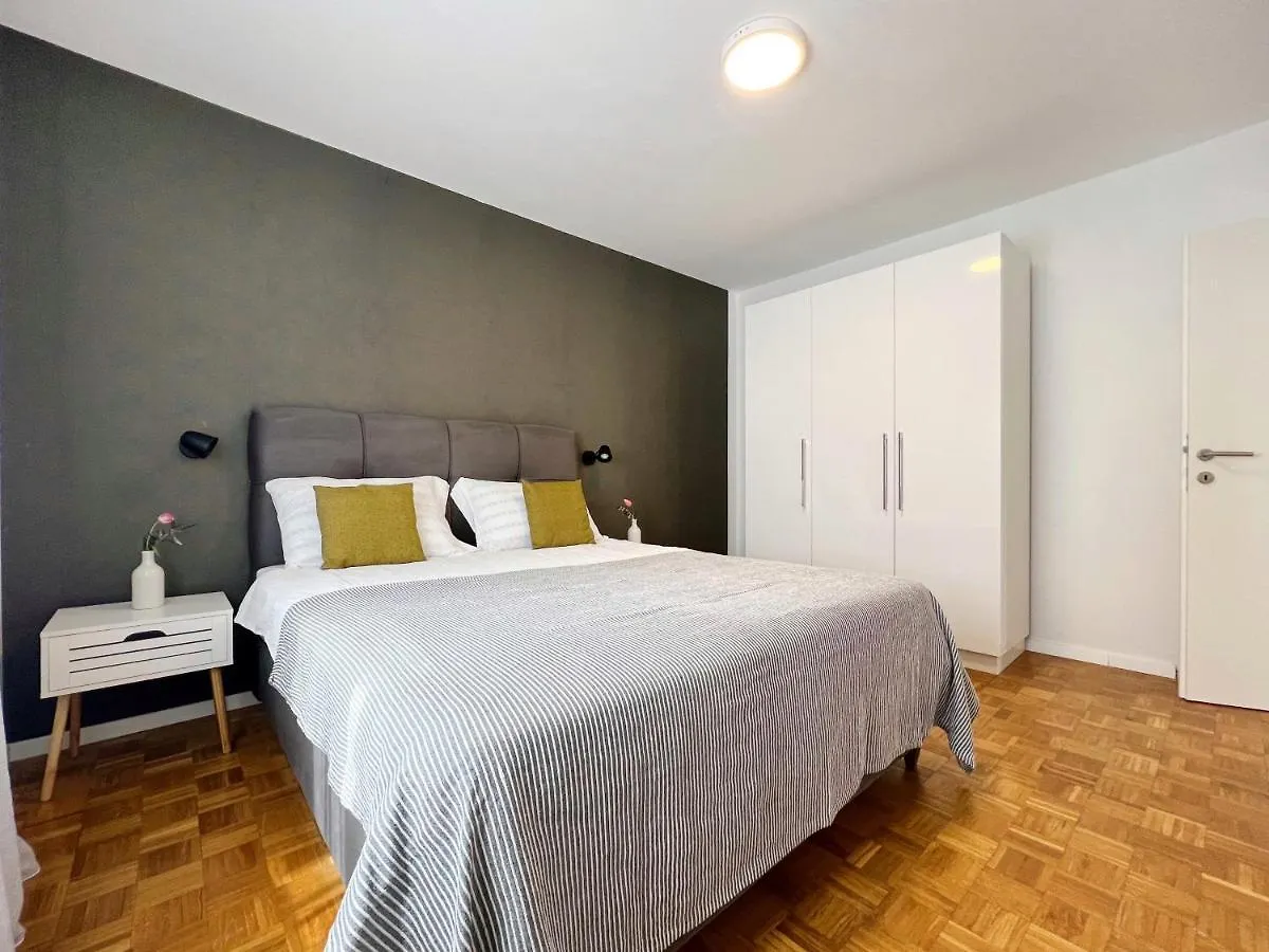 Apartments Valerian Novigrad